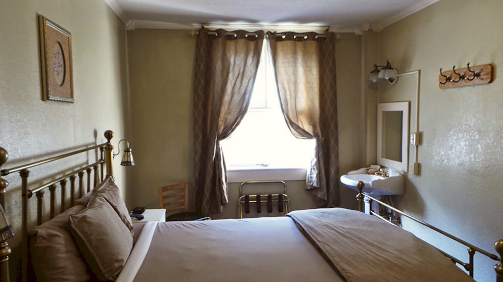 Van Gilder Hotel ซูเวิร์ด ภายนอก รูปภาพ
