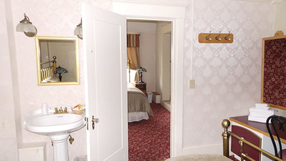 Van Gilder Hotel ซูเวิร์ด ภายนอก รูปภาพ